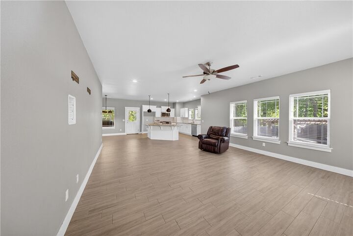 Property Photo:  364 Kinniburgh Drive  AR 72730 