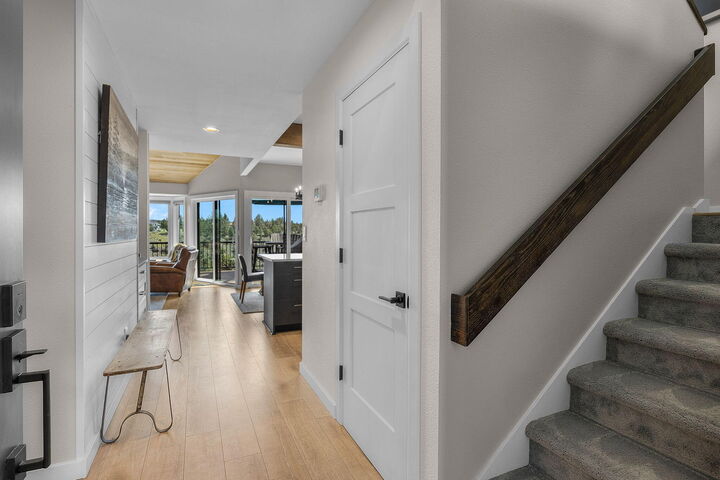 Property Photo:  1970 Redtail Hawk Drive  OR 97756 