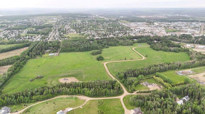 Property Photo: 4803 Mitchell Dr AB T7A 1V1