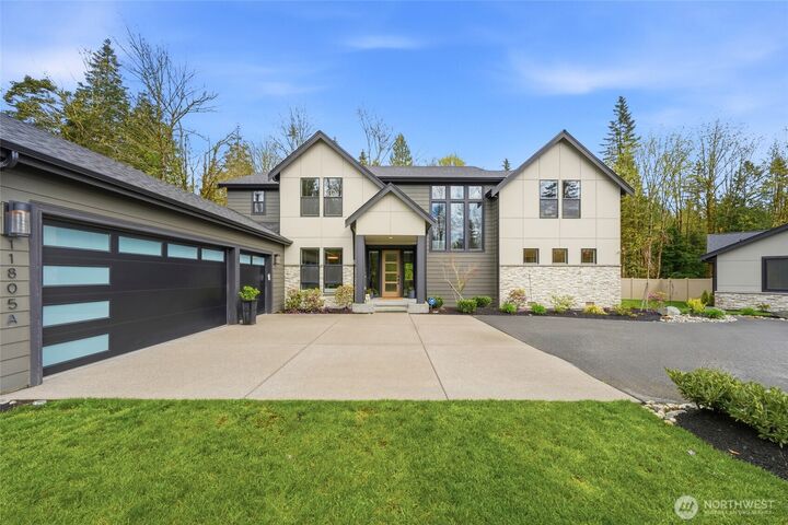 Property Photo:  11805  289th Drive SE  WA 98272 