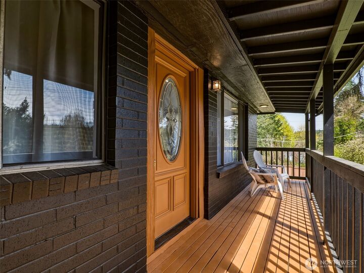 Property Photo:  1366 SE SE High Ridge Ct  WA 98367 