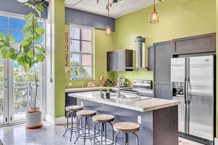 Property Photo: 425 N Andrews Avenue 303 FL 33301