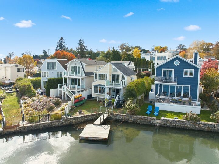 Property Photo:  205 Hillspoint Road 2nd Floor  CT 06880 