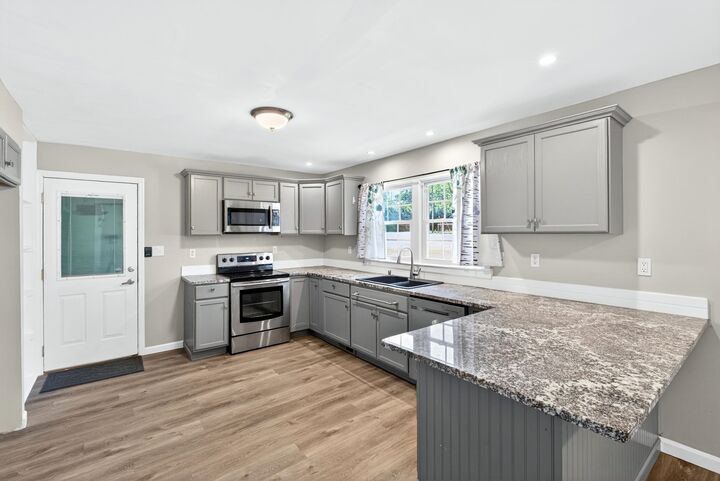 Property Photo:  4853 S Main Street  SC 29330 