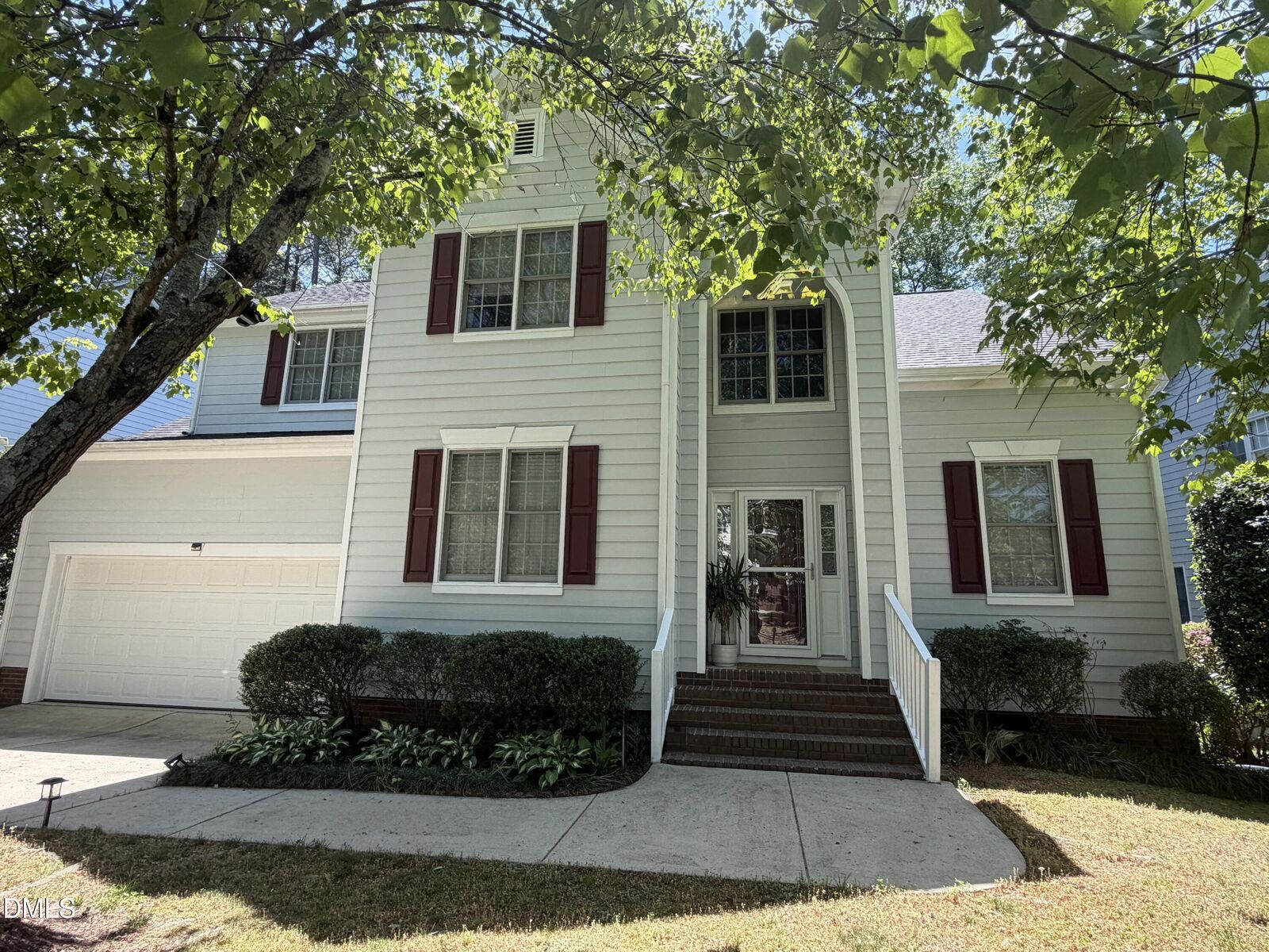 Property Photo:  1004 Chancellors Ridge Drive  NC 27713 