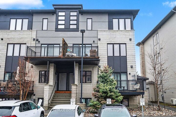 Property Photo: 454 Via Verona Street 36 ON K2J 6B3