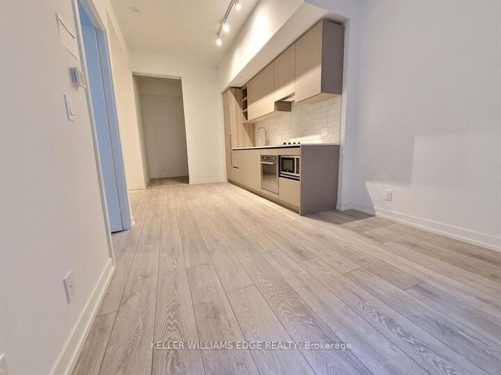 Property Photo: 55 Mercer Street 601 ON M5V 3W2