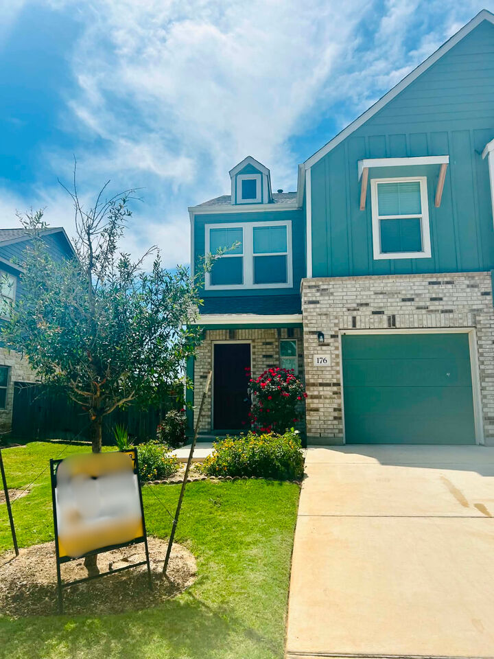 Property Photo:  176 Andross Lane  TX 78602 