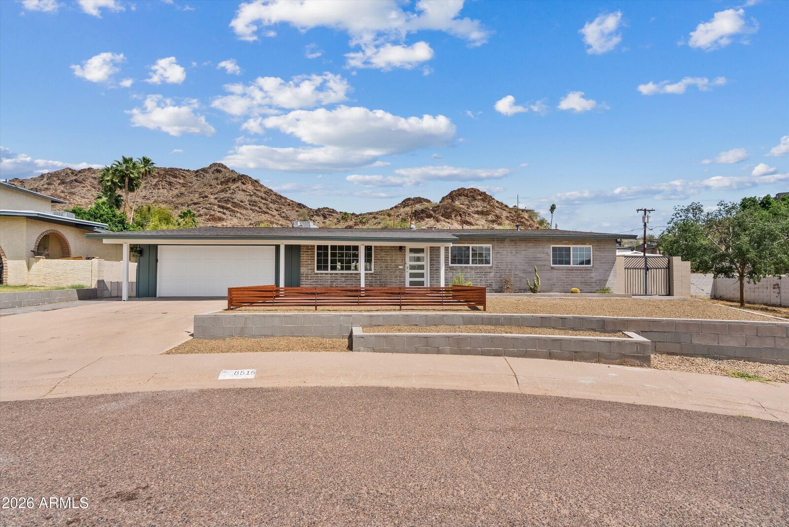 Property Photo:  8515 N 13th Place  AZ 85020 