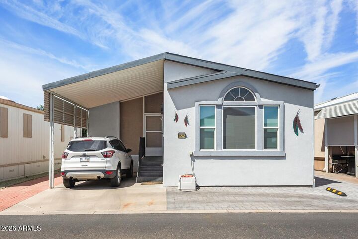 Property Photo:  17200 W Bell Road 1665  AZ 85374 