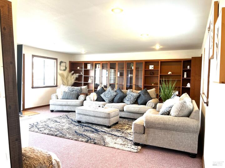 Property Photo:  116 Spring Street  CA 95437 