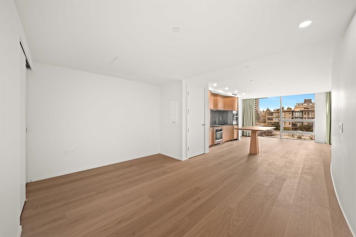 Property Photo: 1568 Alberni Street 60X BC V6G 0E3