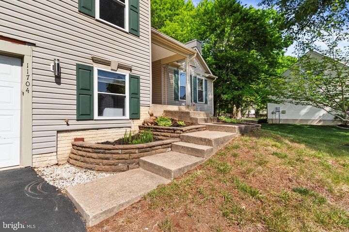 Property Photo:  11704 Exeter Court  VA 22408 