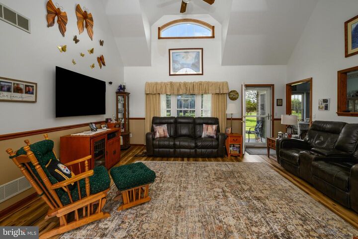 Property Photo:  54 Cantwell Drive  DE 19904 