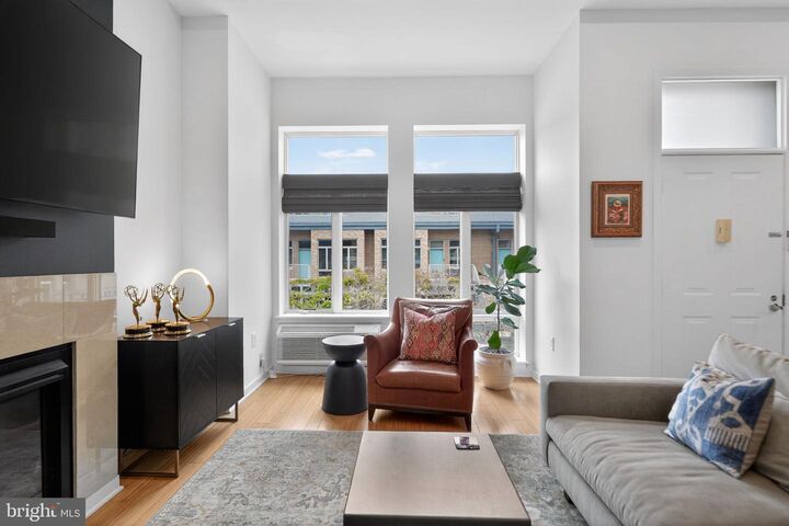 Property Photo:  1900 Hamilton Street D15  PA 19130 