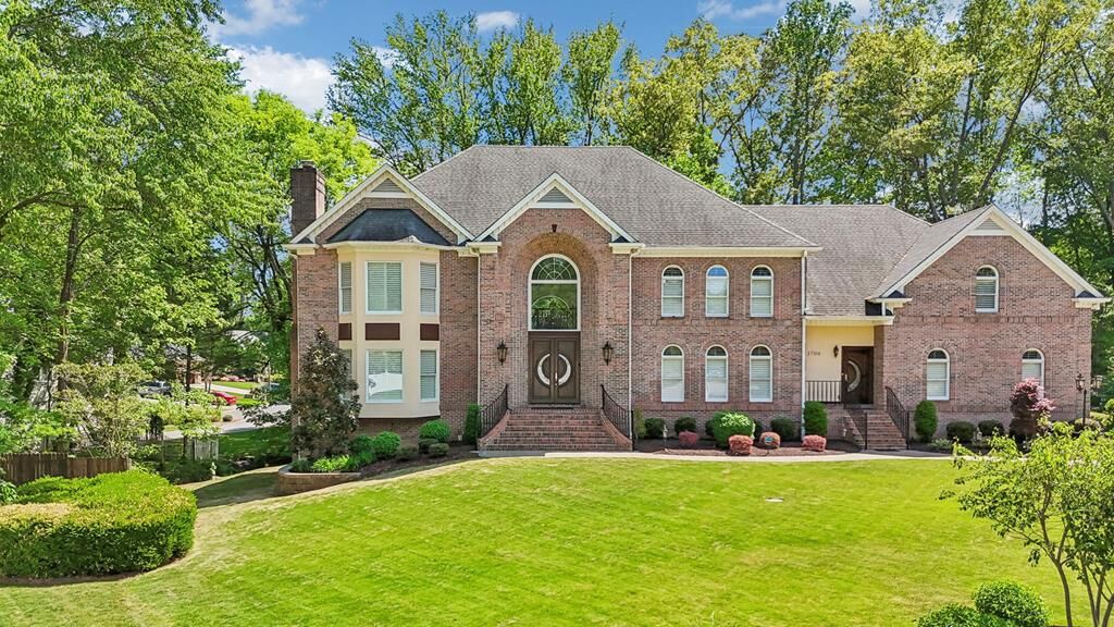 Property Photo:  1706 Habersham Way  GA 30720 