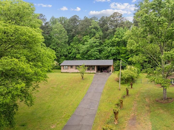 Property Photo:  108 Pinewood Way  GA 30721 