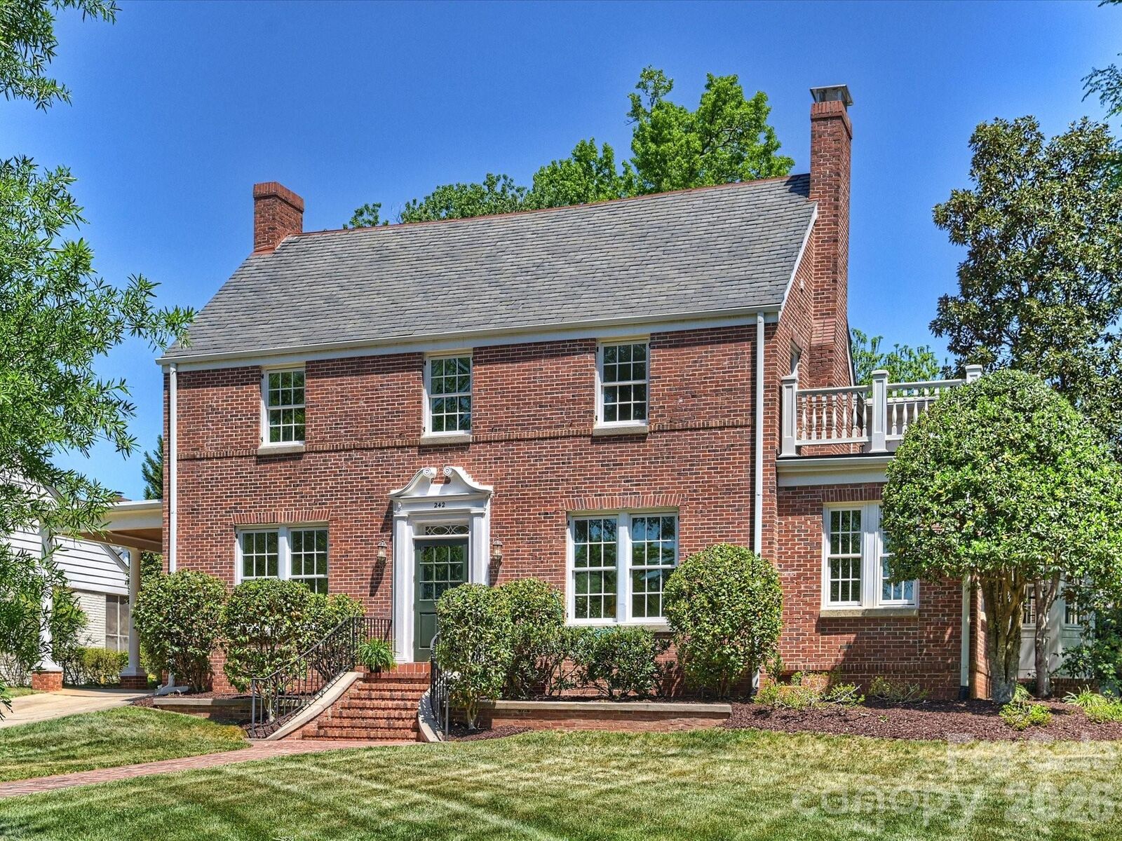 Property Photo:  242 Hillside Avenue  NC 28209 