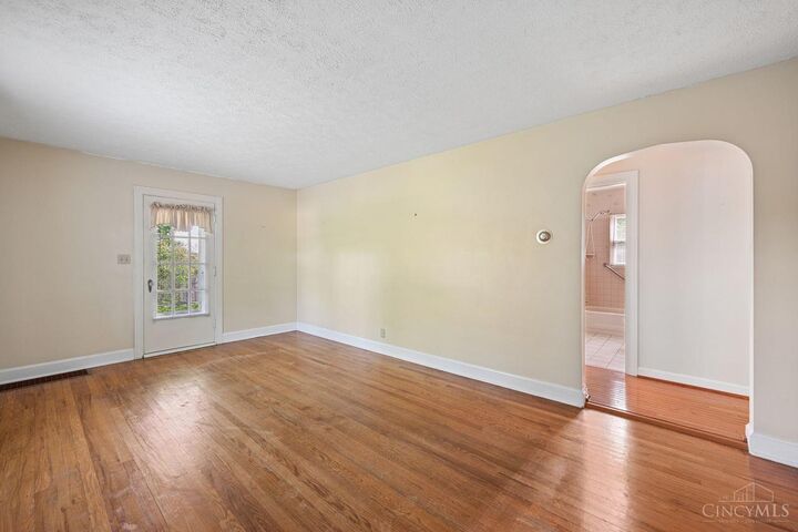 Property Photo:  5100 Winton Road  OH 45014 