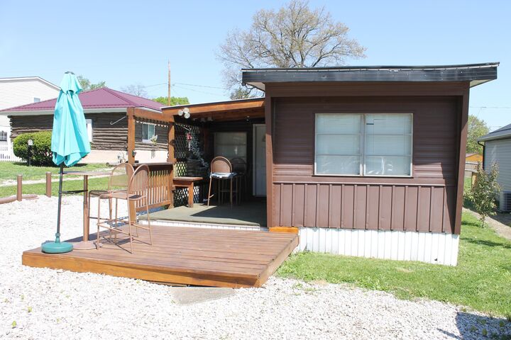 Property Photo:  852 Idlewilde Avenue  OH 43055 