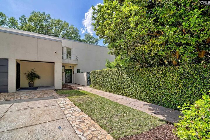 Property Photo:  415 Harden  SC 29205 