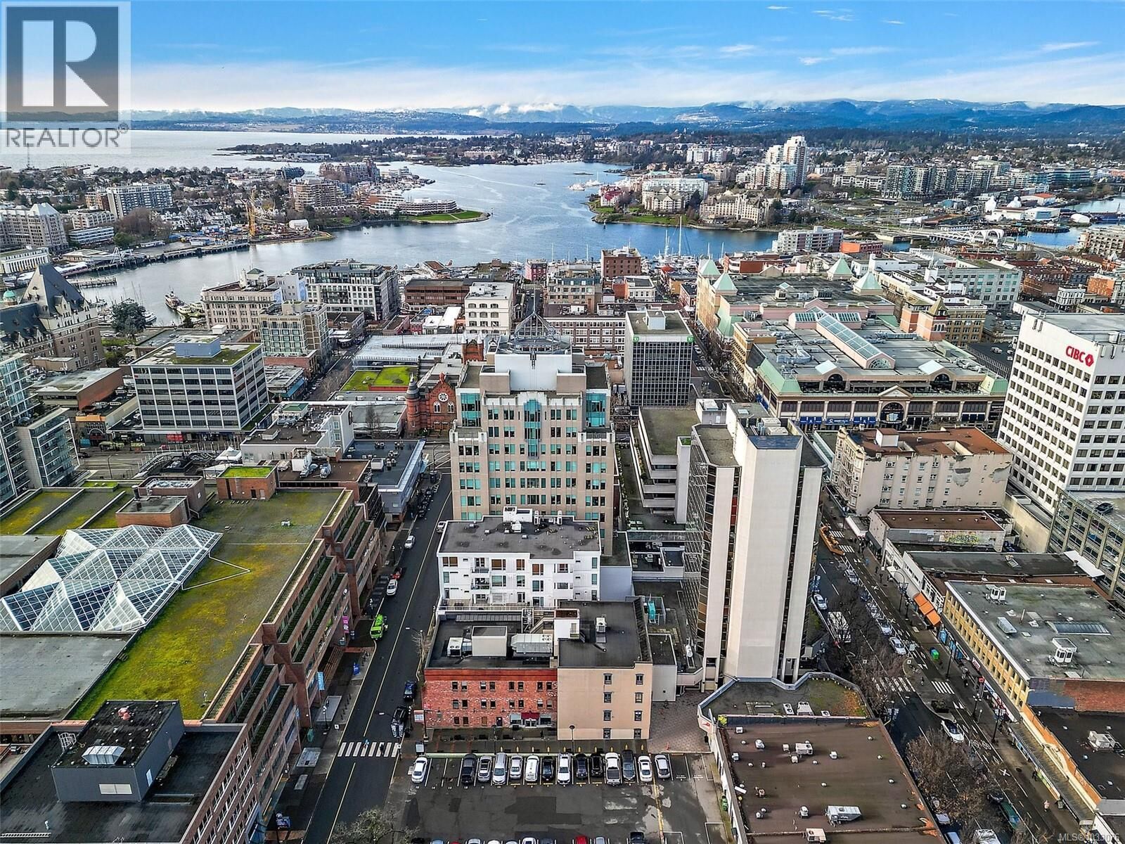 Property Photo: 732 Broughton Street 404 BC V8W 3E9