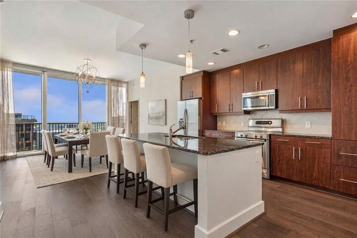 Property Photo:  1080 Peachtree Street NE 3304  GA 30309 