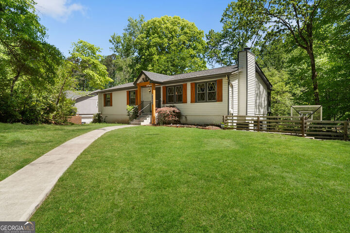 Property Photo:  2702 Davenport Road NW  GA 30096 