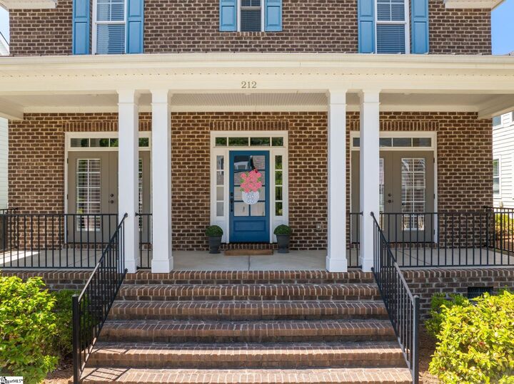 Property Photo:  212 Grandmont Court  SC 29650 