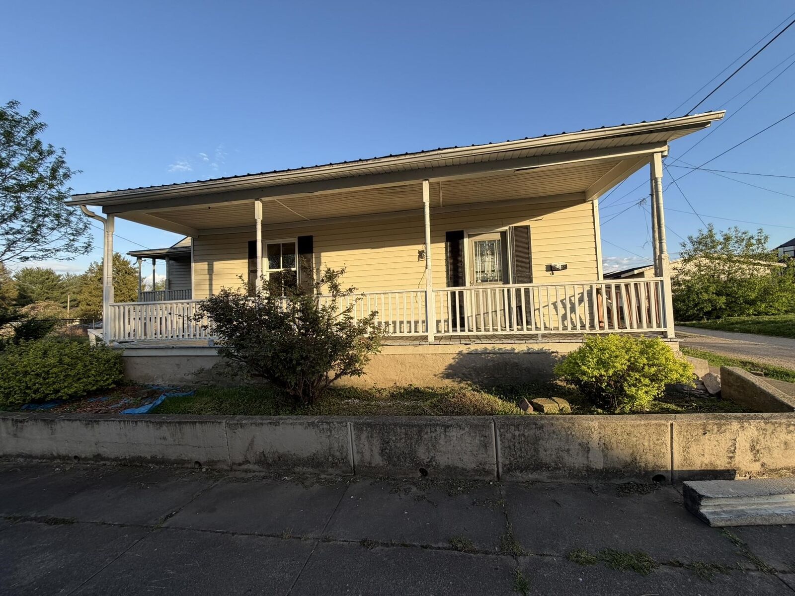 Property Photo:  614 Mill Street 614 1/2 Mill Street  OH 45638 