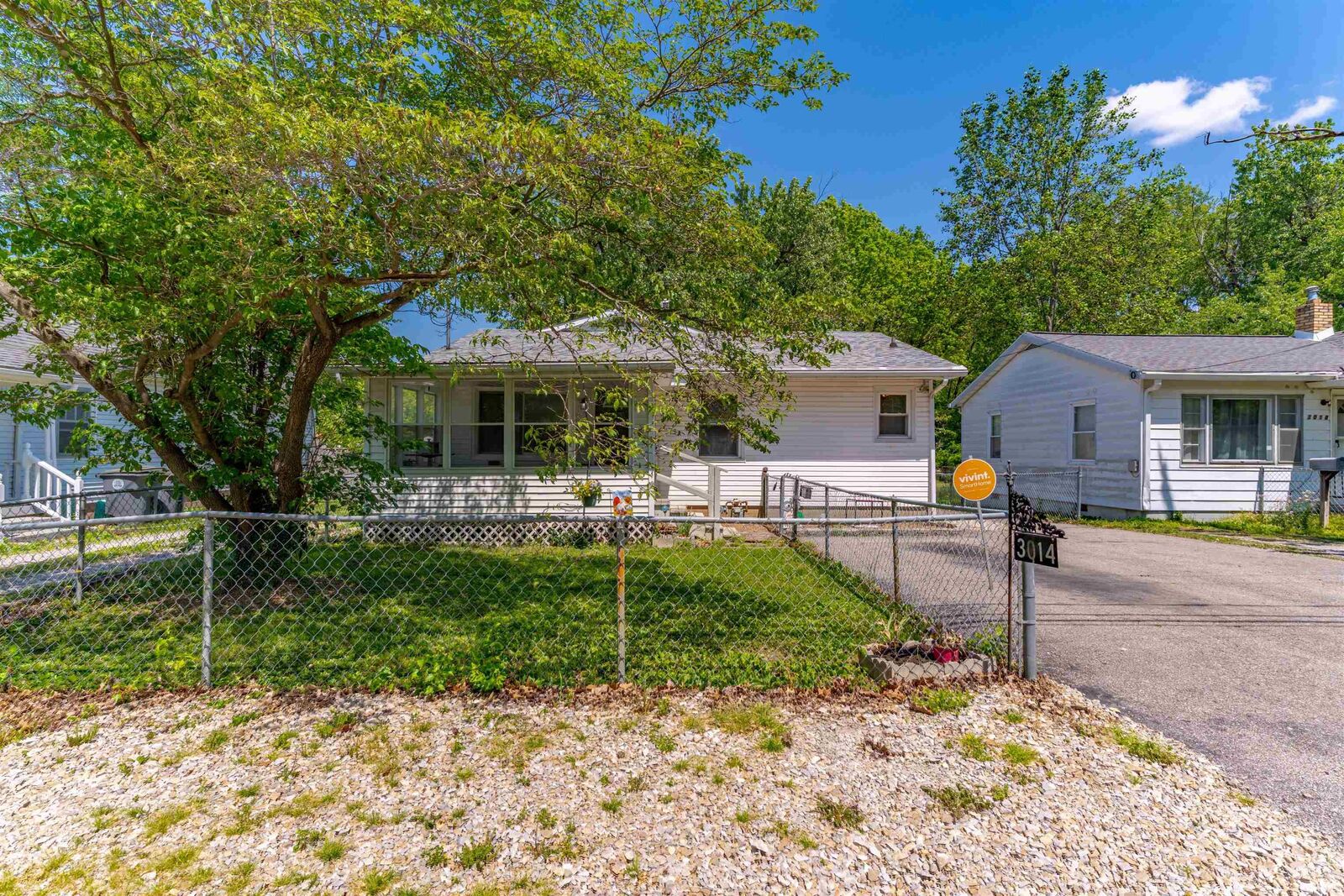 Property Photo:  3014 Sweetser Avenue  IN 47714-4047 