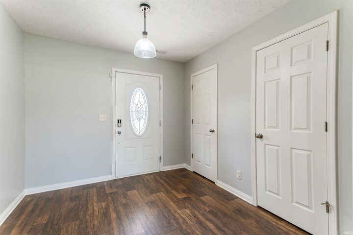 Property Photo:  9434 Hedgewood Court  IN 47725 