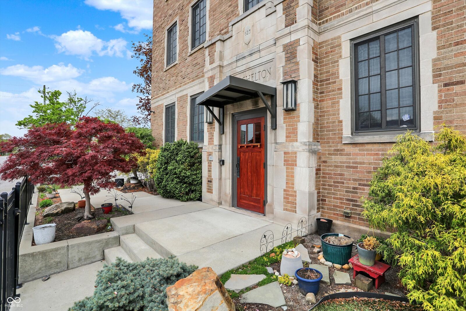 Property Photo:  825 N Delaware Street 5B  IN 46204 