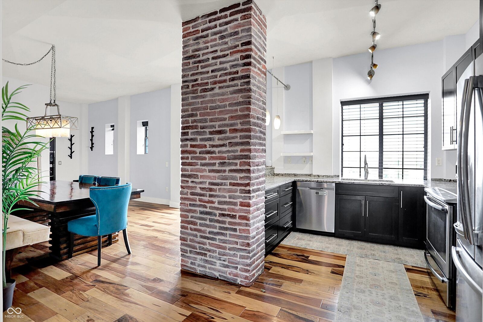Property Photo:  825 N Delaware Street 5B  IN 46204 