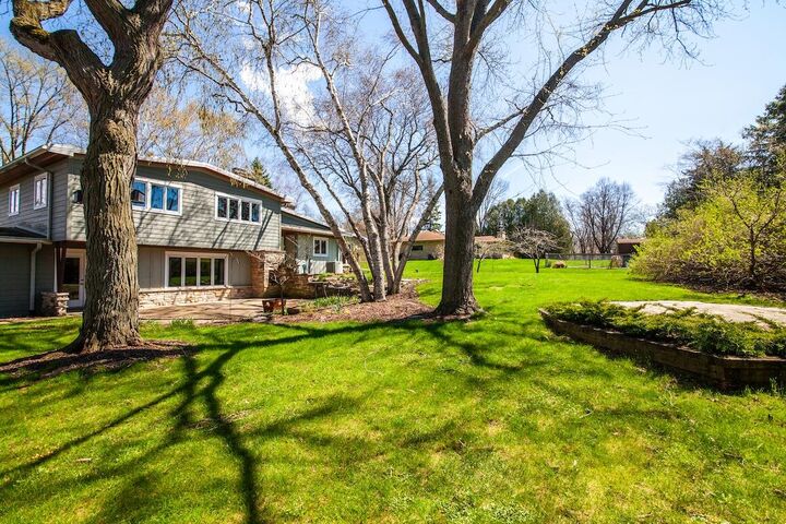 Property Photo:  W154n8067 Elm Ln  WI 53051 