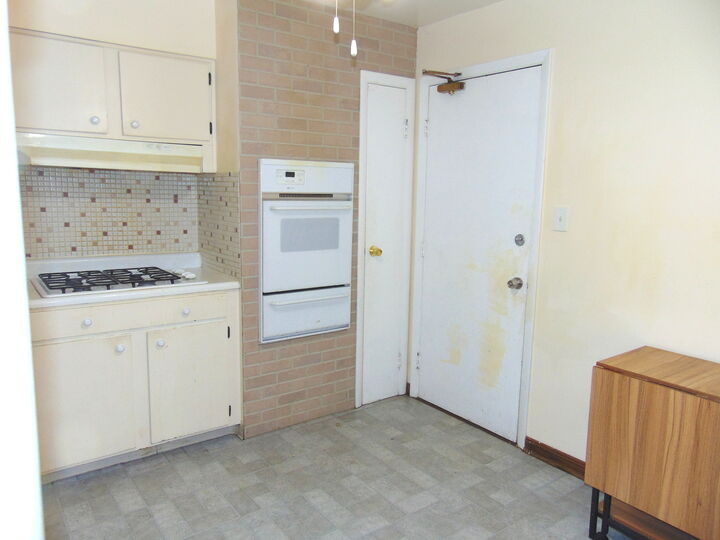 Property Photo:  8996 Kennedy Drive 105E  IL 60016 