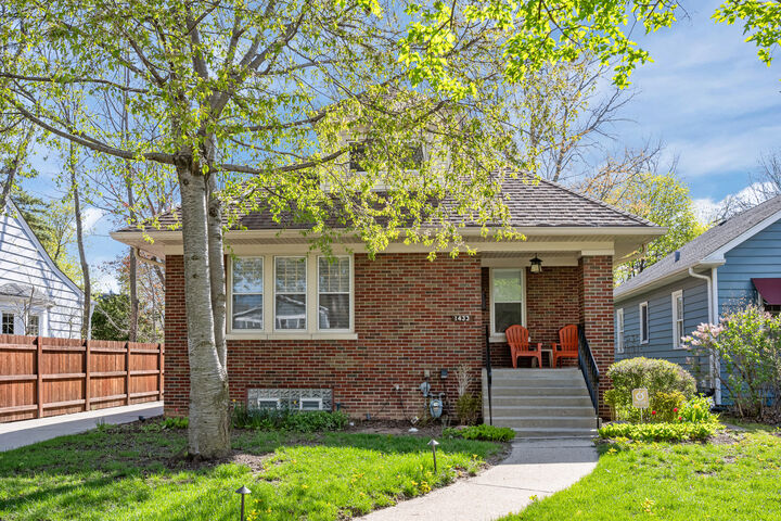Property Photo: 1433 Glencoe Avenue IL 60035