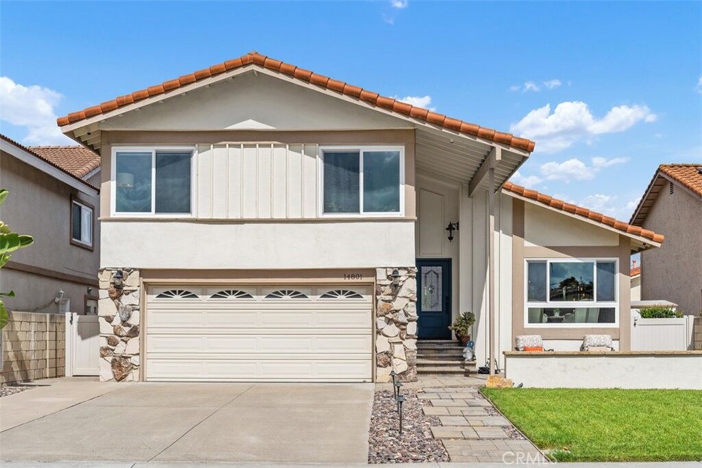 Property Photo:  14801 Mayten Avenue  CA 92606 