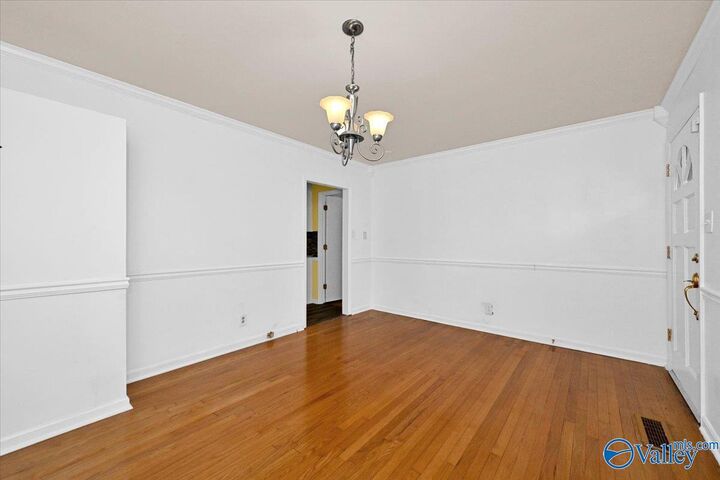 Property Photo:  1119 Retlaw Street NW  AL 35816 