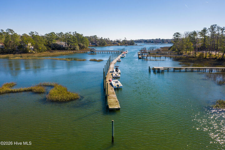 Property Photo:  814 Oyster Point Drive  NC 28411 
