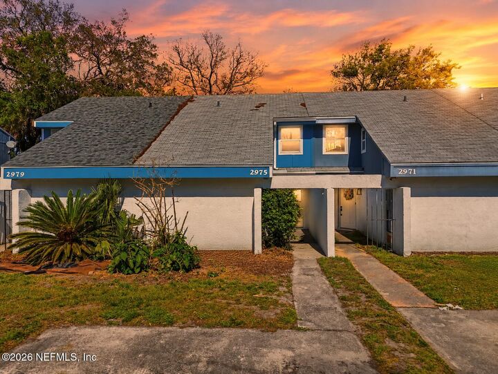Property Photo:  2975 Bayshore Drive E  FL 32233 