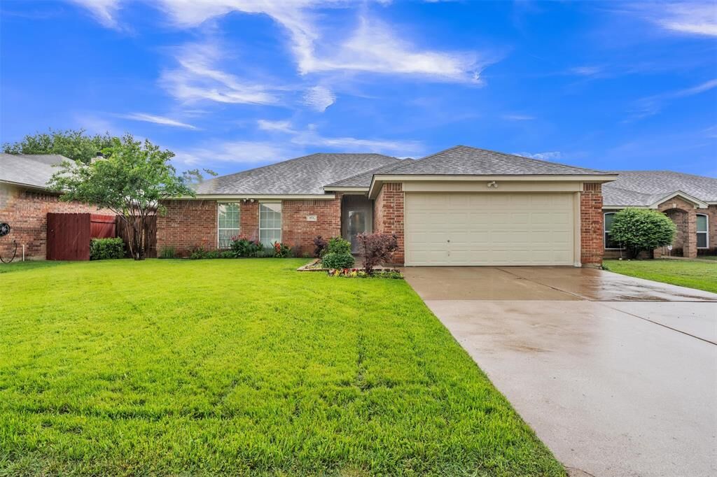 Property Photo:  973 Mesa Vista Drive  TX 76036 