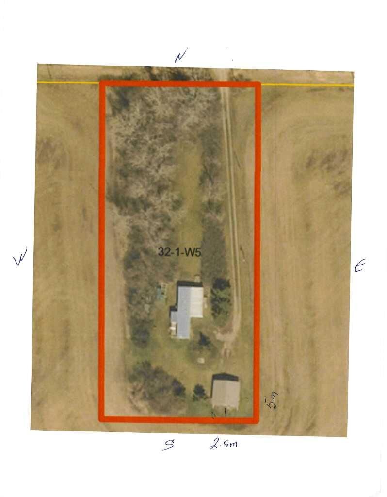 Property Photo:  1133 Twp Td 322  AB T4H 4M5 