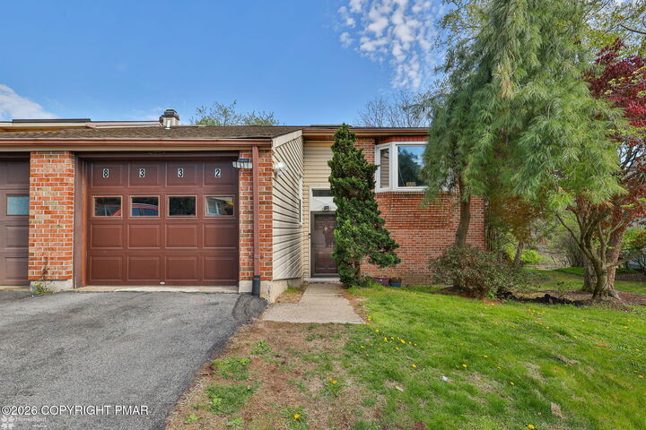 Property Photo:  8332 Willow Run  PA 18051 