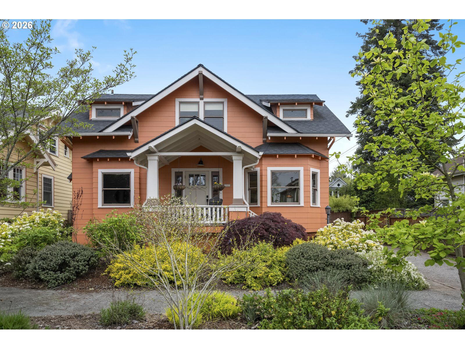 Property Photo: 5905 N Wilbur Ave OR 97217