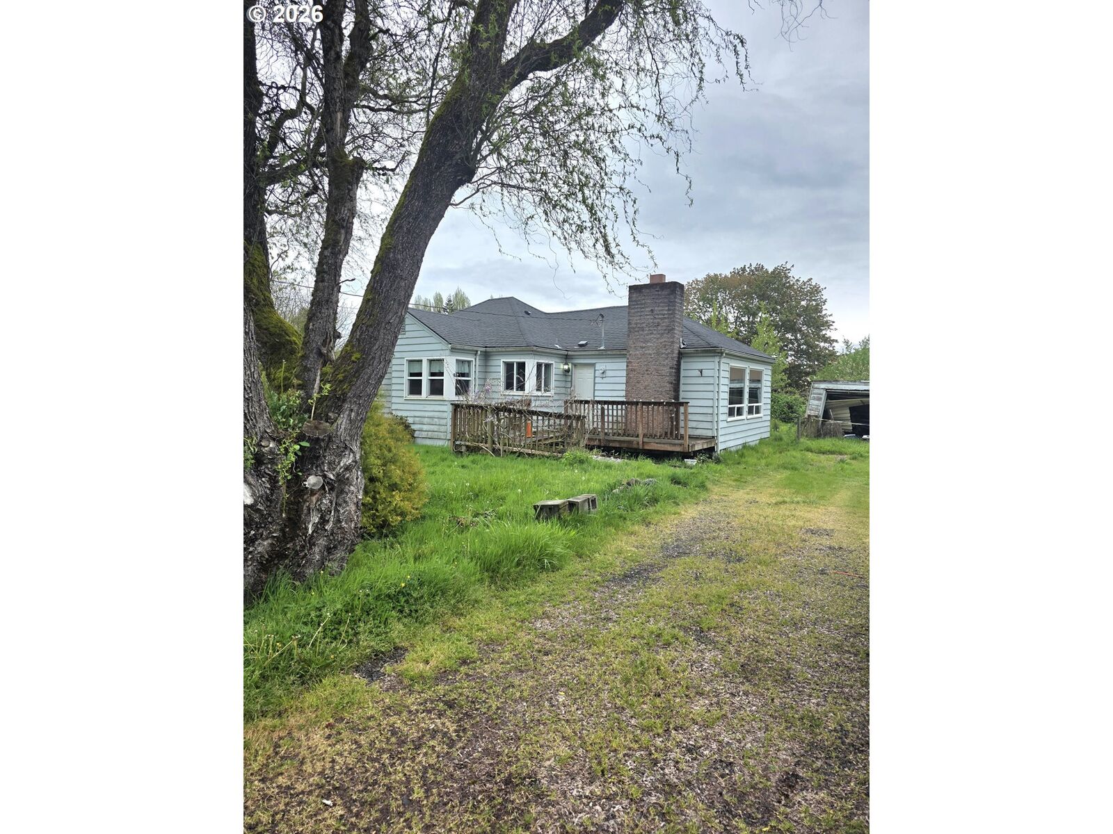 Property Photo:  2244 32nd Ave  WA 98632 