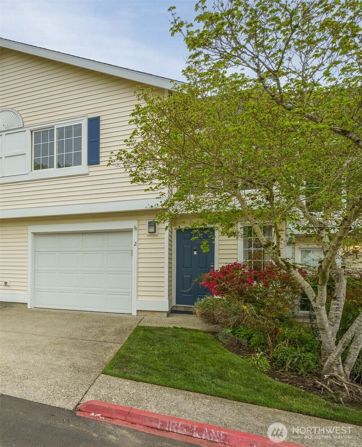 Property Photo: 927 132nd Street SW C2 WA 98204