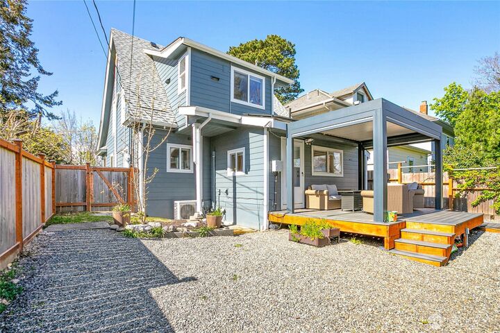 Property Photo: 1000 Jersey Street A & B WA 98225