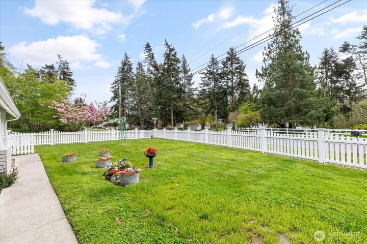 Property Photo:  1284  Nimitz Drive  WA 98239 