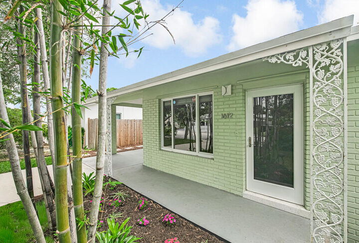 Property Photo:  1612 N Ocean Breeze  FL 33460 